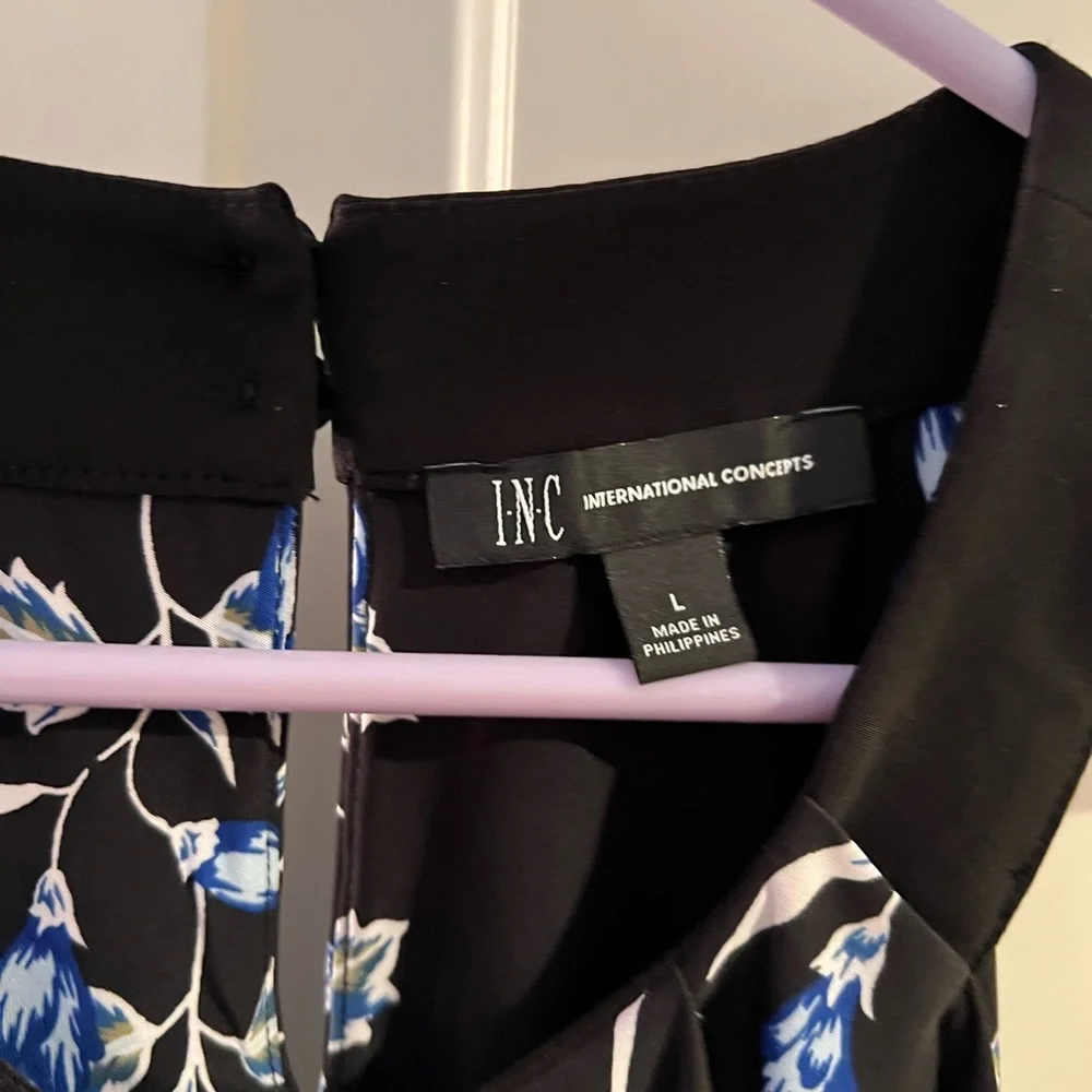 INC TOP - Picture 2 of 4